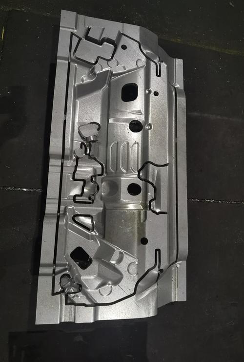 探索ZL104鑄鋁 知名廠家、領(lǐng)先品牌、產(chǎn)品圖片與模具熱帖全解析